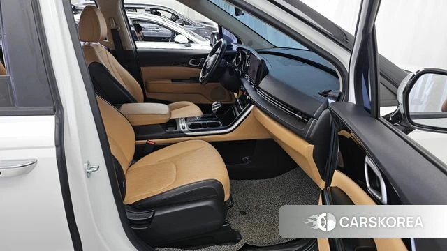 Kia Carnival 4th generation 2021 Белый из Кореи, фото 2
