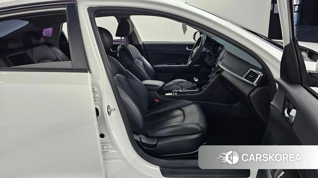 Kia The New K5 2nd generation 2018 Белый из Кореи, фото 2