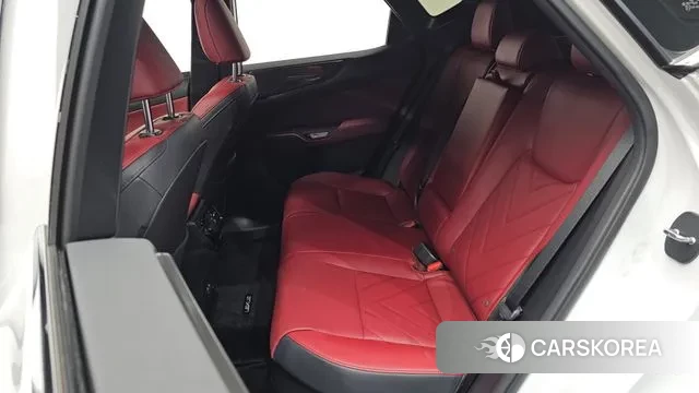 Lexus NX350h Second generation 2024 Белый из Кореи, фото 2