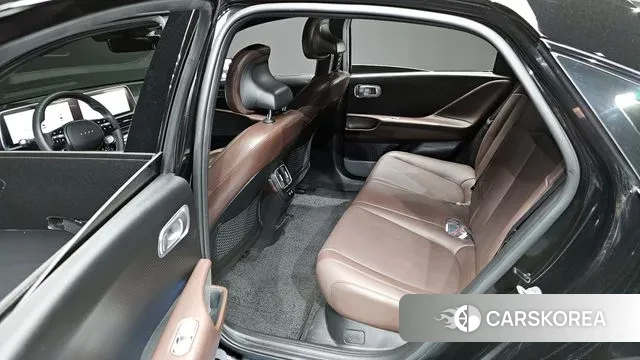 Hyundai Ionic 6 2025 Черный из Кореи, фото 2