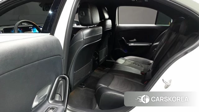 Mercedes-Benz A-Class W177 2020 Белый из Кореи, фото 2
