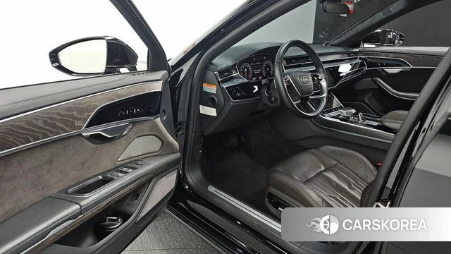 Audi A8 (D5) 2021 Черный из Кореи, фото 2