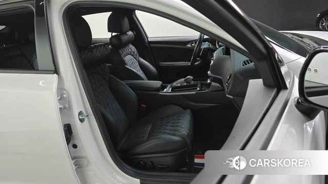 Kia Stinger Meister 2022 Белый из Кореи, фото 2