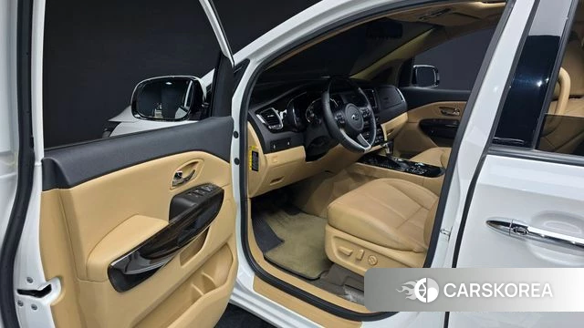 Kia The New Carnival 2018 Белый из Кореи, фото 2