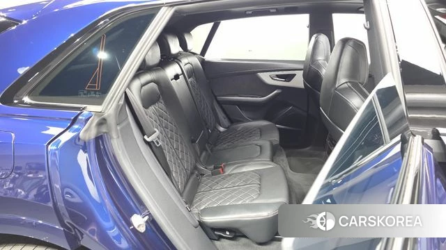 Audi Q8 (4M) 2023 Синий из Кореи, фото 2