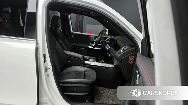 Mercedes-Benz GLB-Class X247 2021 Белый из Кореи, фото 2