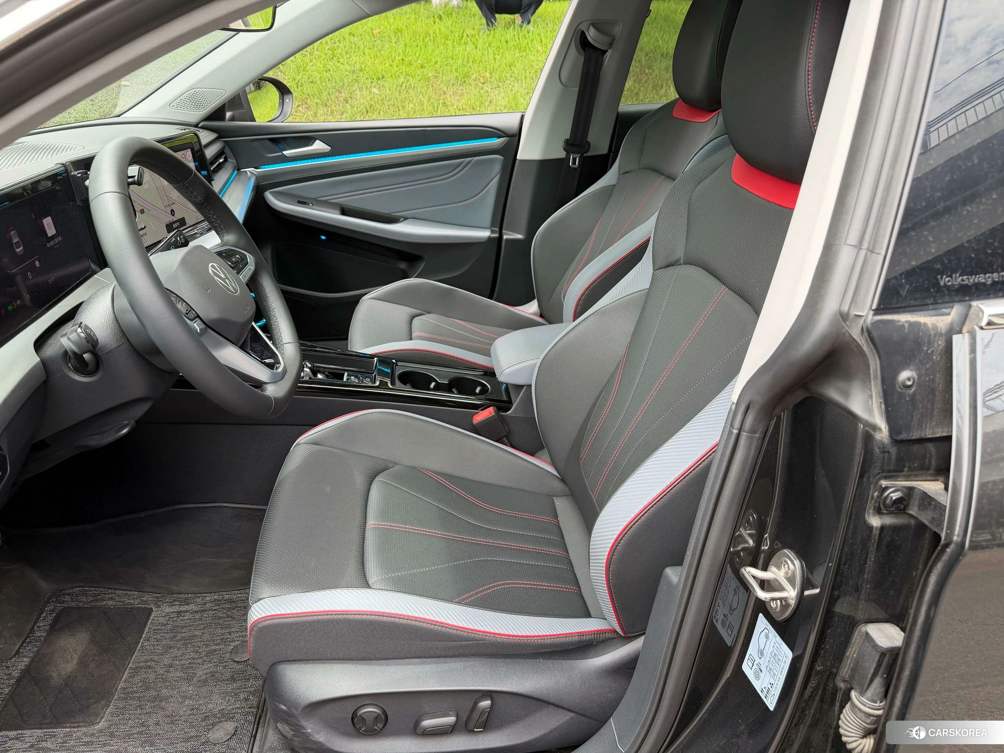 Volkswagen Lingdu 2023 Черный из Китая, фото 2