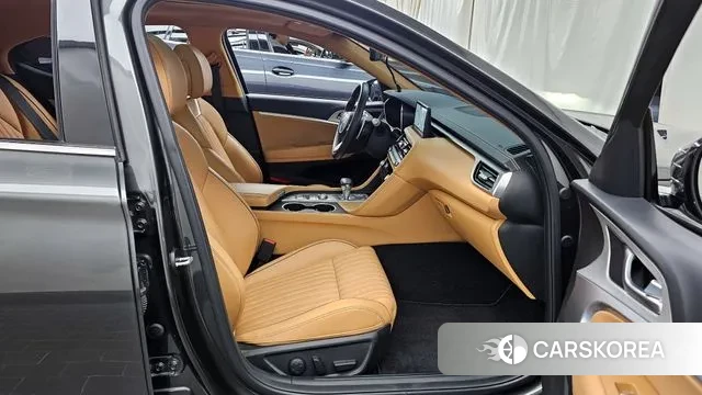 Genesis The New G70 2023 Серый из Кореи, фото 2