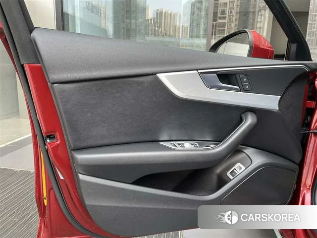 Audi A4L 2021 Красный из Китая, фото 2