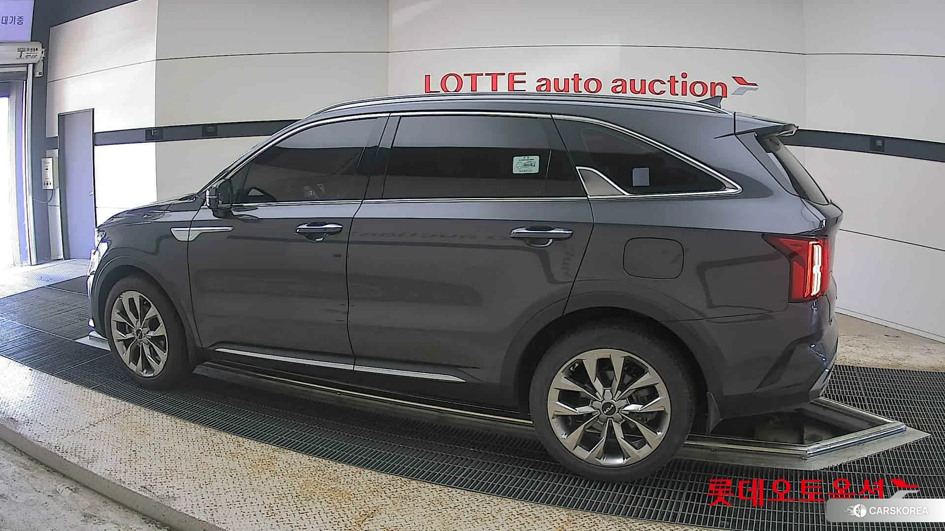 Kia Sorento 2022 Platinium Graphite из Кореи, фото 2