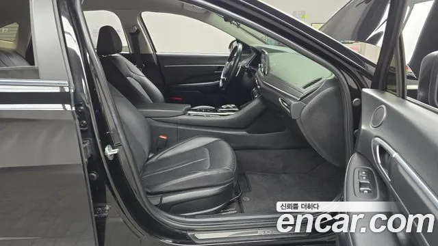 Hyundai Sonata (DN8) 2021 Черный из Кореи, фото 2