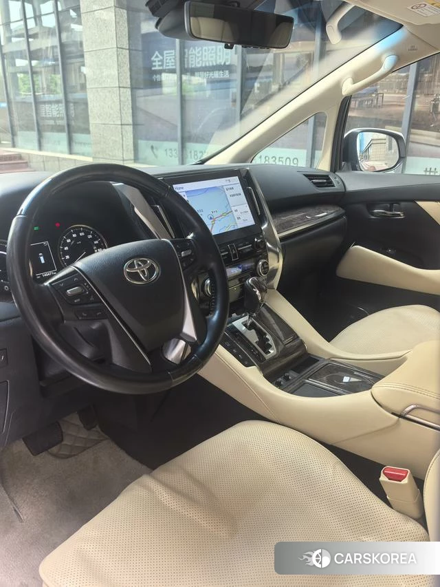 Toyota Elfa 2021 Белый из Китая, фото 2