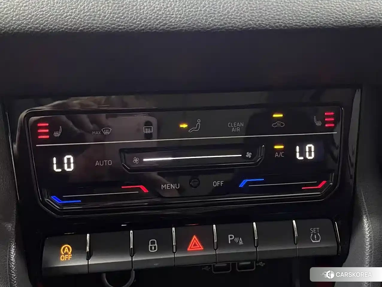 Skoda Karoq 2022 Белый из Китая, фото 3