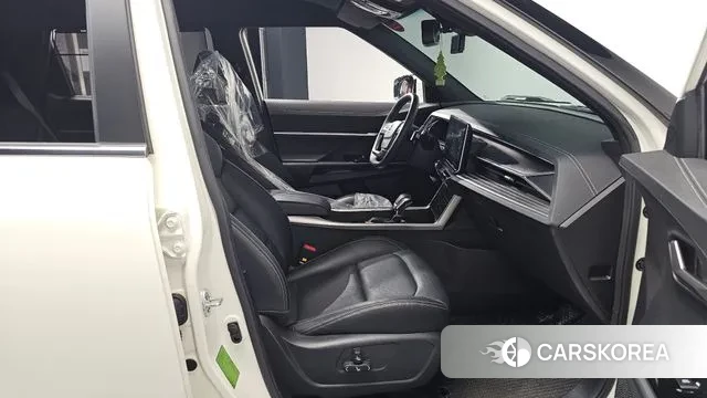 Ssangyong Torres 2023 Жемчужный цвет из Кореи, фото 2