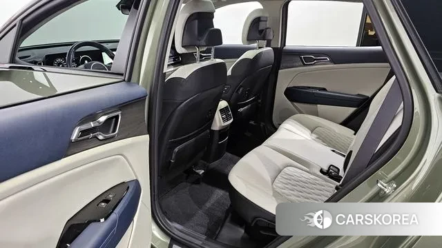 Kia Sportage 5th Generation 2022 Светло-зеленый из Кореи, фото 2