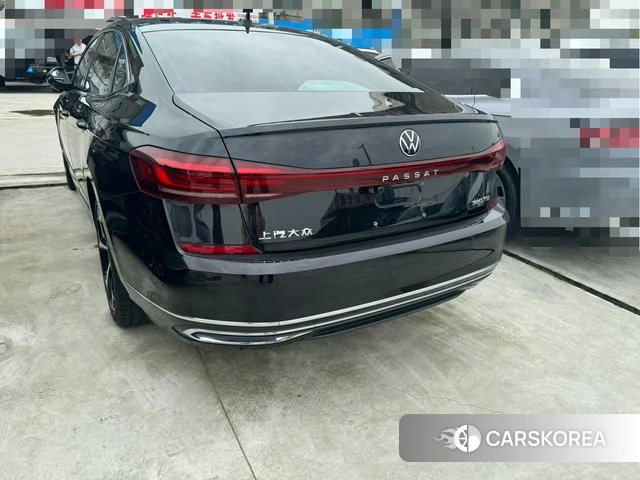 Volkswagen Passat 2024 Черный из Китая, фото 2