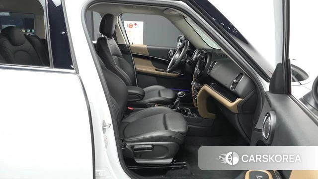 Mini Cooper Countryman 2019 Белый из Кореи, фото 2