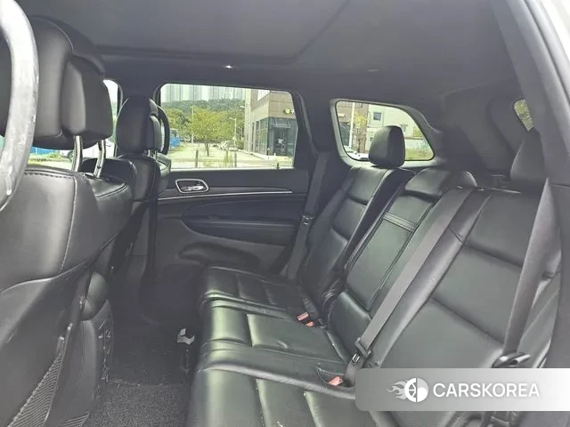 Jeep Grand Cherokee 2019 Серебристо-серый из Кореи, фото 2