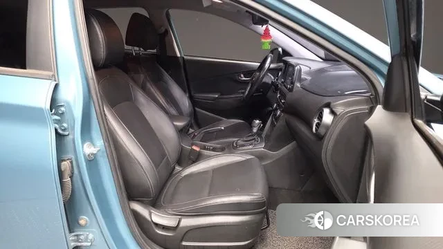 Hyundai Kona 2018 Небесно-голубой из Кореи, фото 2