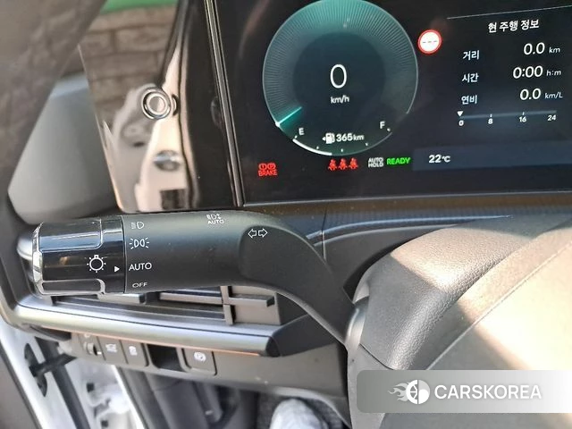 Hyundai Santa Fe (MX5) 2025 Белый из Кореи, фото 2