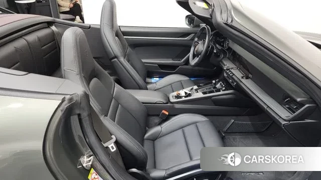 Porsche 911(992) 2024 Серый из Кореи, фото 2