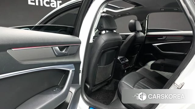 Audi A6 (C8) 2020 Белый из Кореи, фото 2