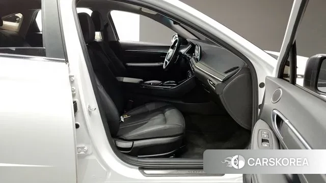 Hyundai Sonata (DN8) 2021 Белый из Кореи, фото 2