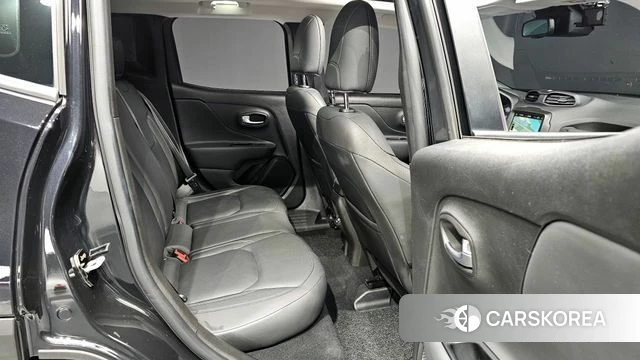 Jeep Renegade 2021 Черный из Кореи, фото 2