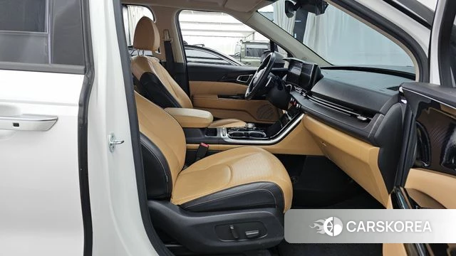 Kia Carnival 4th generation 2021 Белый из Кореи, фото 2