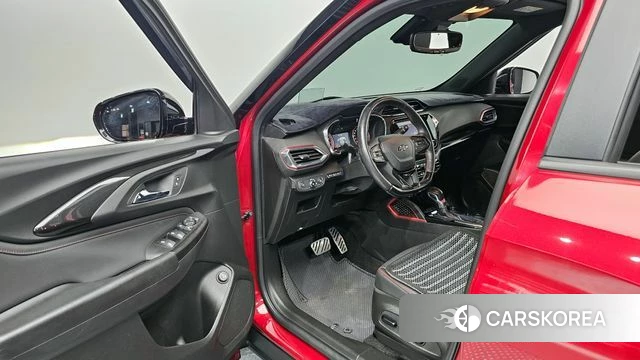 Chevrolet (GM Daewoo) Trailblazer 2020 Красный из Кореи, фото 2