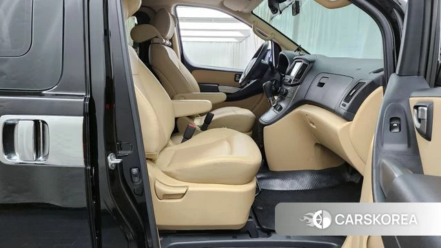 Hyundai The New Grand Starex 2020 Черный из Кореи, фото 2