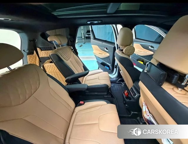 Hyundai The New Santa Fe 2023 Белый из Кореи, фото 2