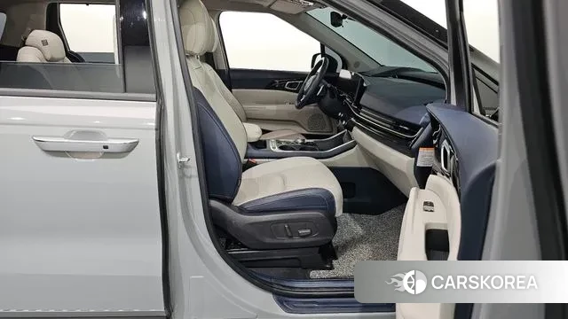 Kia The New Carnival 4th Generation 2024 Серый из Кореи, фото 2