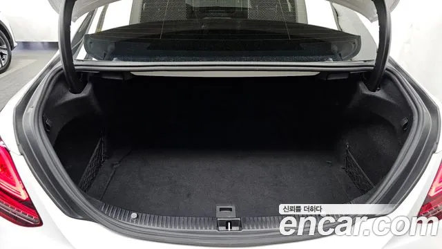 Mercedes-Benz C-Class W205 id 2696501 из Кореи 2