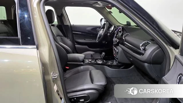 Mini Cooper Clubman 2019 Зеленый из Кореи, фото 2