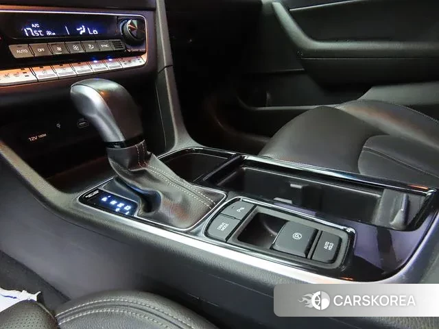 Hyundai Sonata New Rise 2018 Белый из Кореи, фото 2