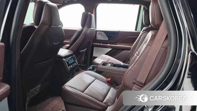 Lincoln Aviator 2nd generation 2021 Черный из Кореи, фото 2