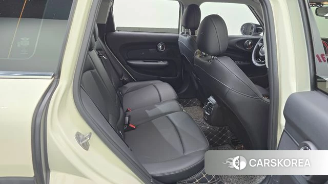 Mini Cooper S Clubman 2020 Жемчужный цвет из Кореи, фото 2