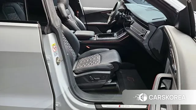 Audi RSQ8 (4M) 2023 Белый из Кореи, фото 2