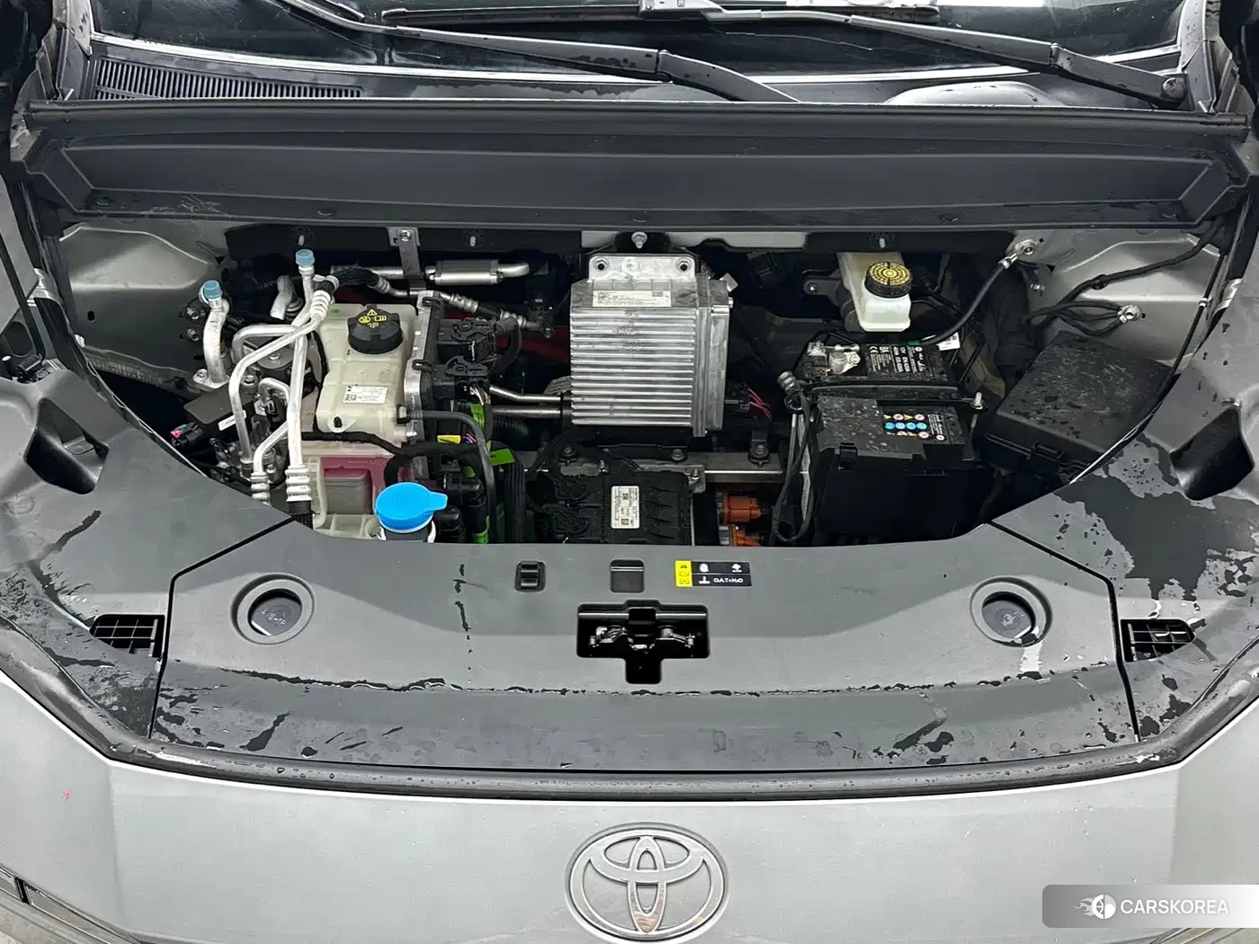 Toyota Platinum Wisdom 3X 2025 Silver/gray из Китая, фото 2