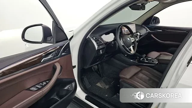 BMW X3 (G01) 2021 Белый из Кореи, фото 2