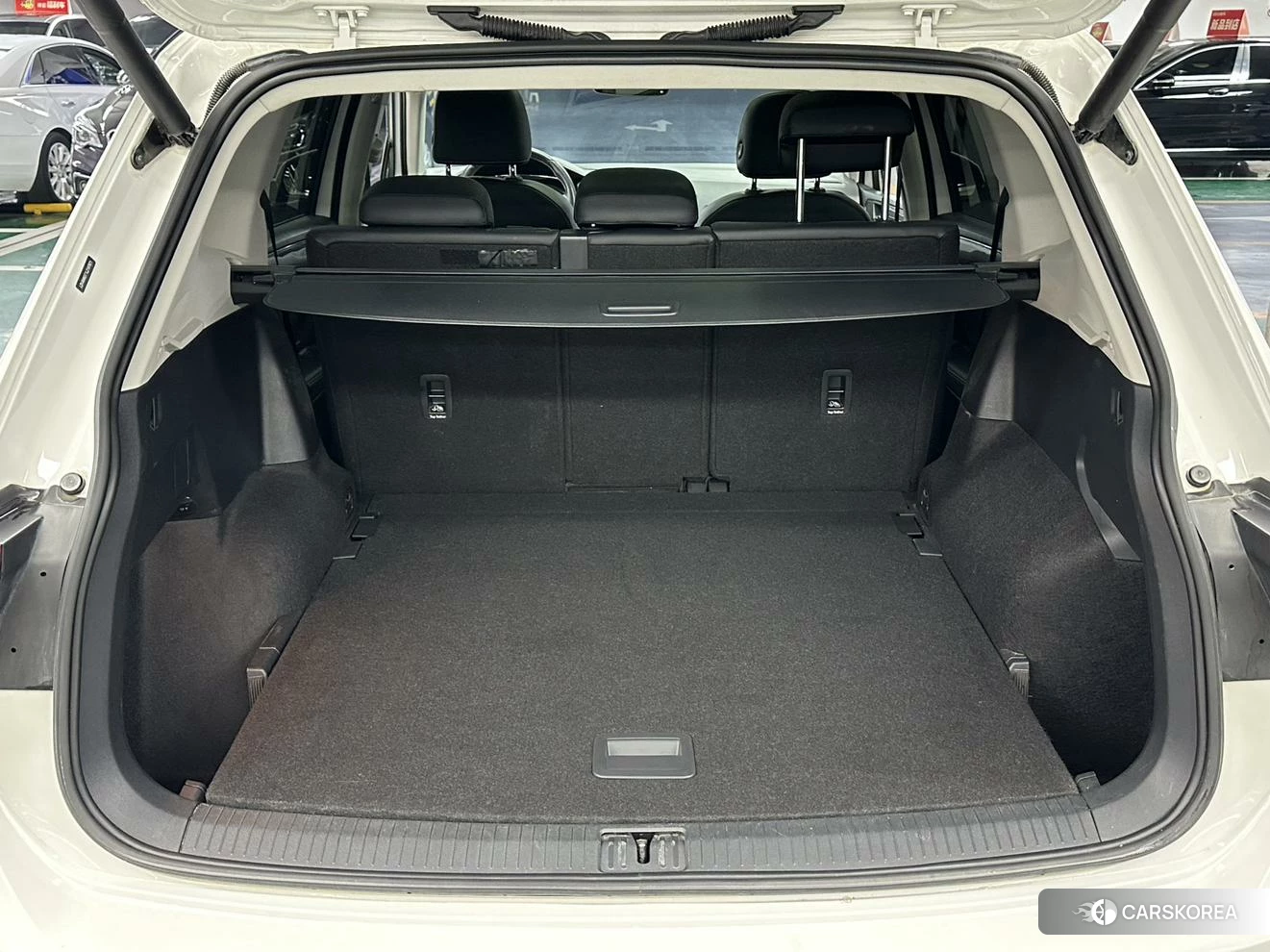 Volkswagen Tiguan L 2020 Белый из Китая, фото 2