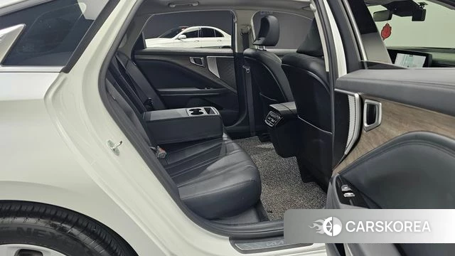 Kia K8 2023 Белый из Кореи, фото 2