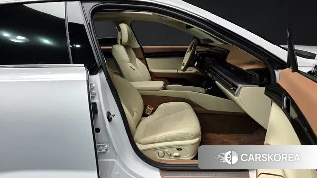 Hyundai Grandeur (GN7) 2023 Белый из Кореи, фото 2