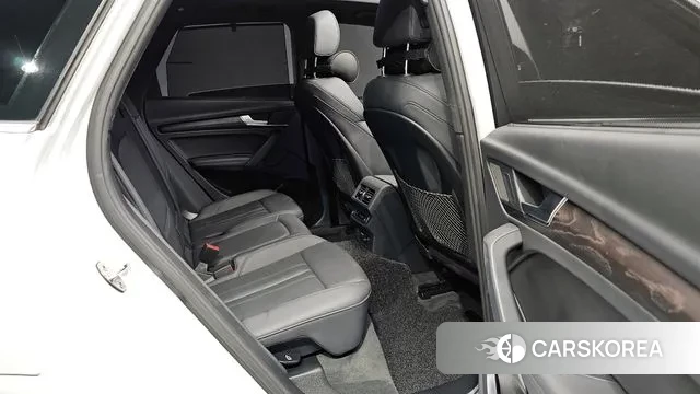 Audi Q5 (FY) 2022 Белый из Кореи, фото 2