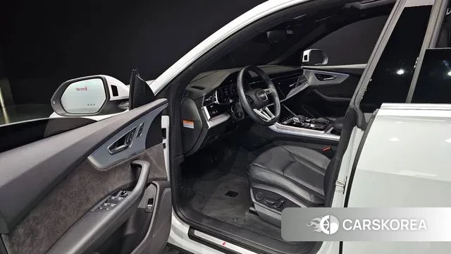 Audi Q8 (4M) 2020 Белый из Кореи, фото 2