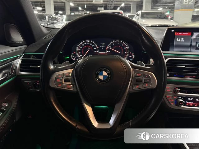 BMW 7 Series (G11) 2018 Синий из Кореи, фото 2