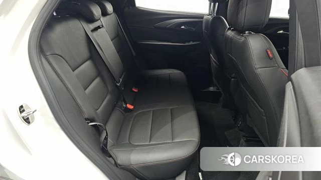 Chevrolet (GM Daewoo) Trailblazer 2021 Белый из Кореи, фото 2