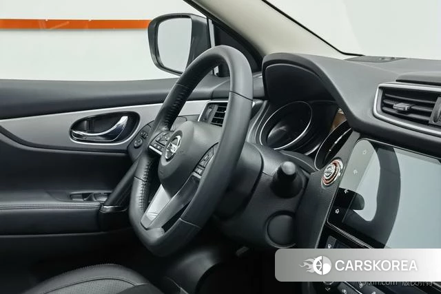Nissan Qashqai 2023 Белый из Китая, фото 2