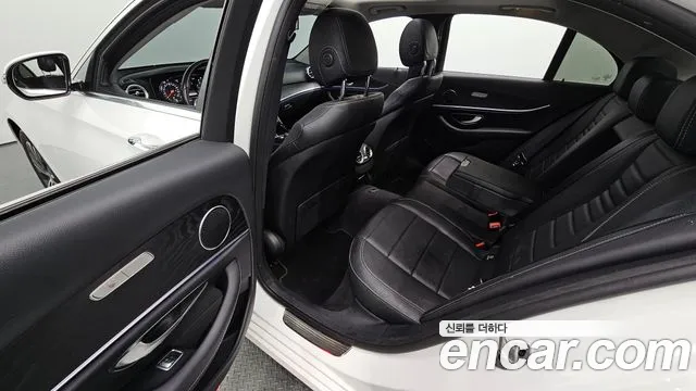 Mercedes-Benz E-Class W213 2020 Белый из Кореи, фото 2